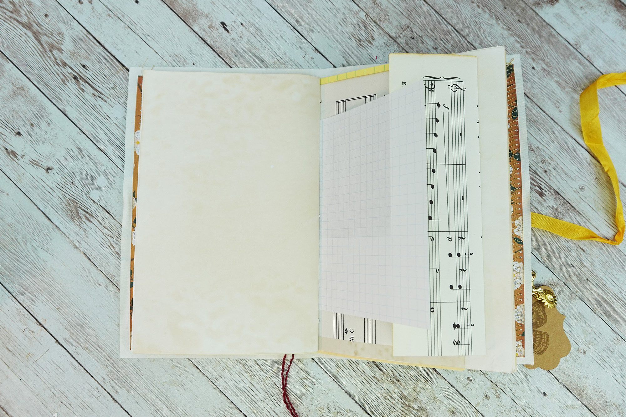 Vintage Yellow and Brown Blank Journal - Image 6