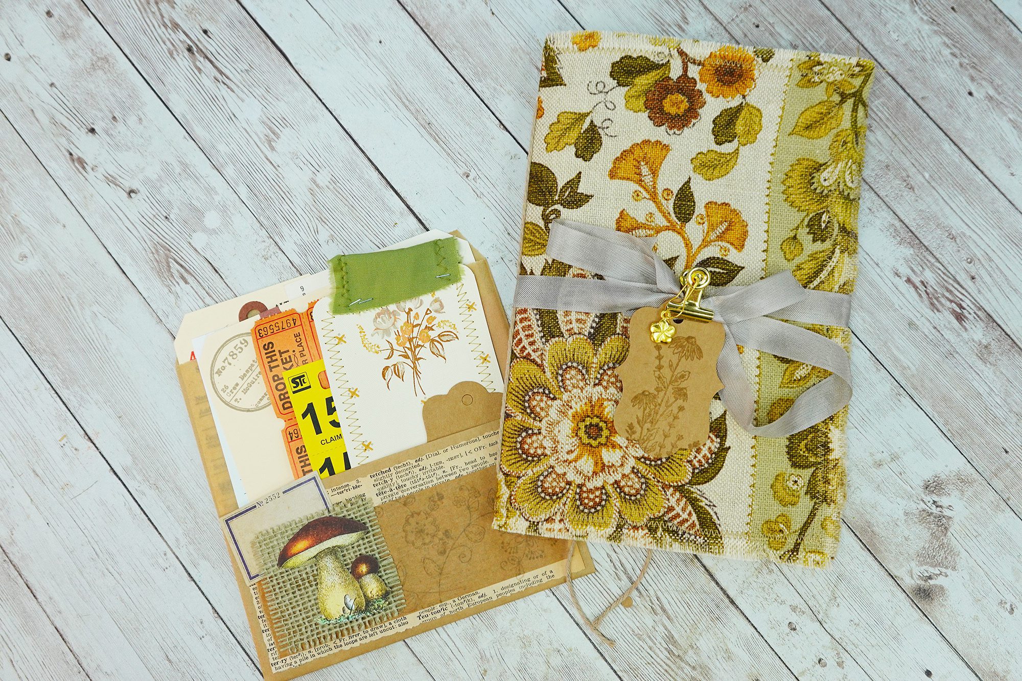 Vintage Green Floral Blank Journal